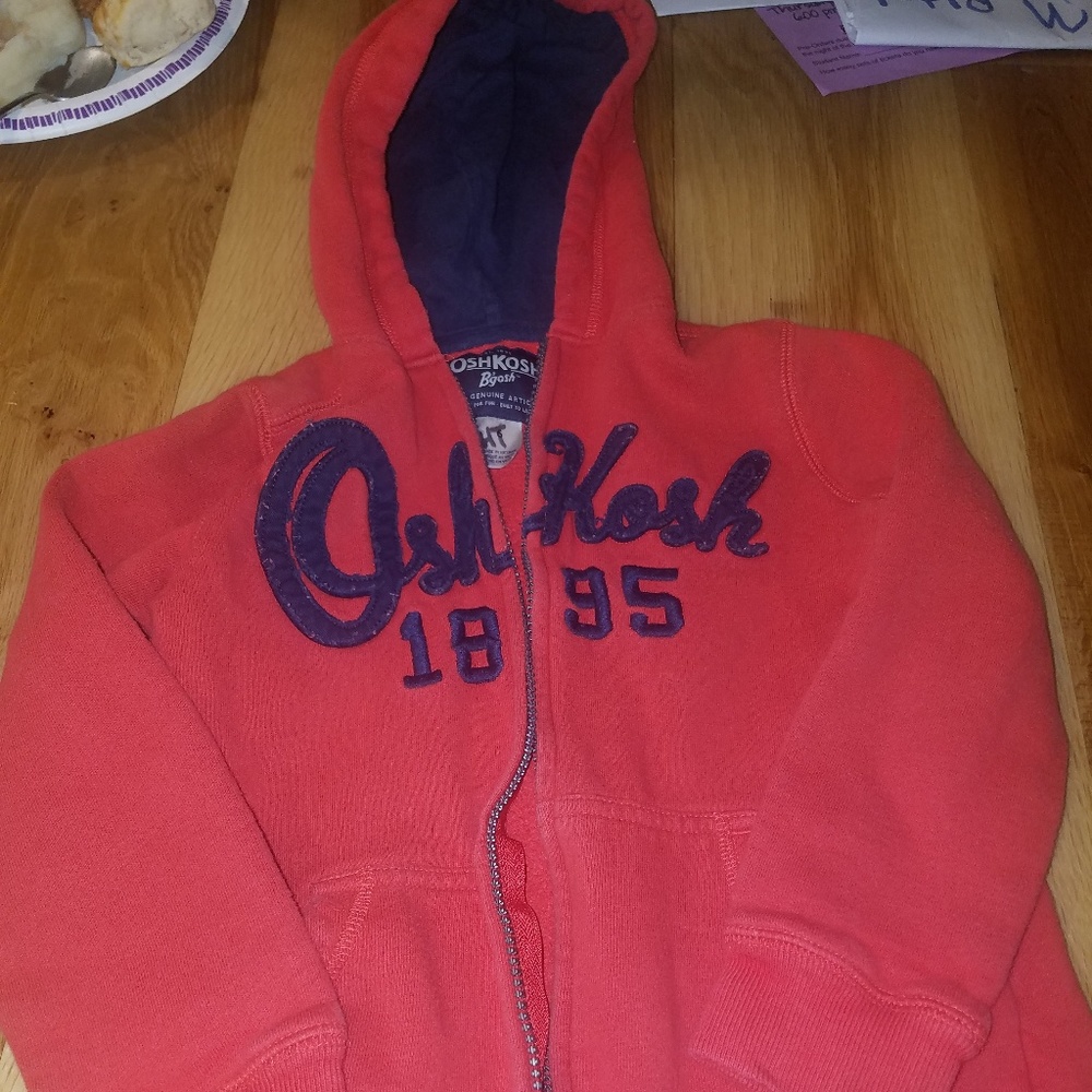 Osh Kosh hoodie